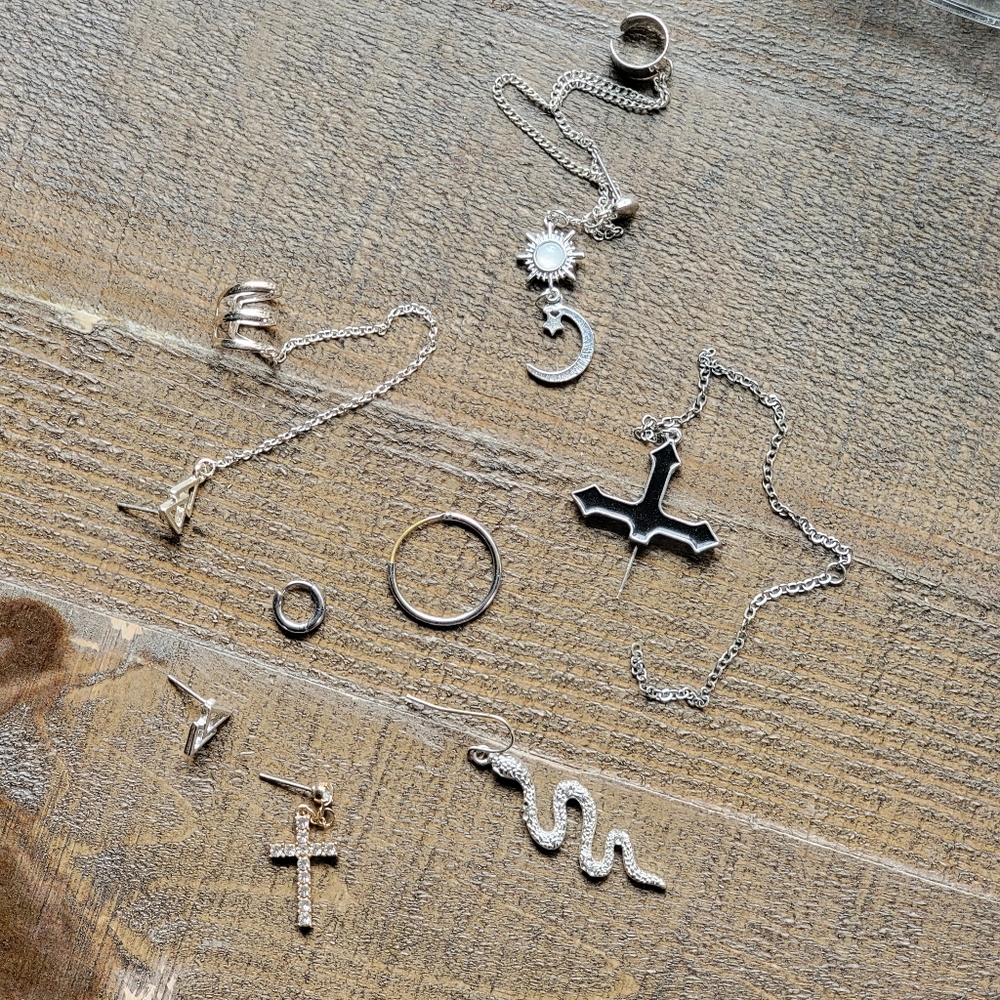 8-Pack Single Earrings
